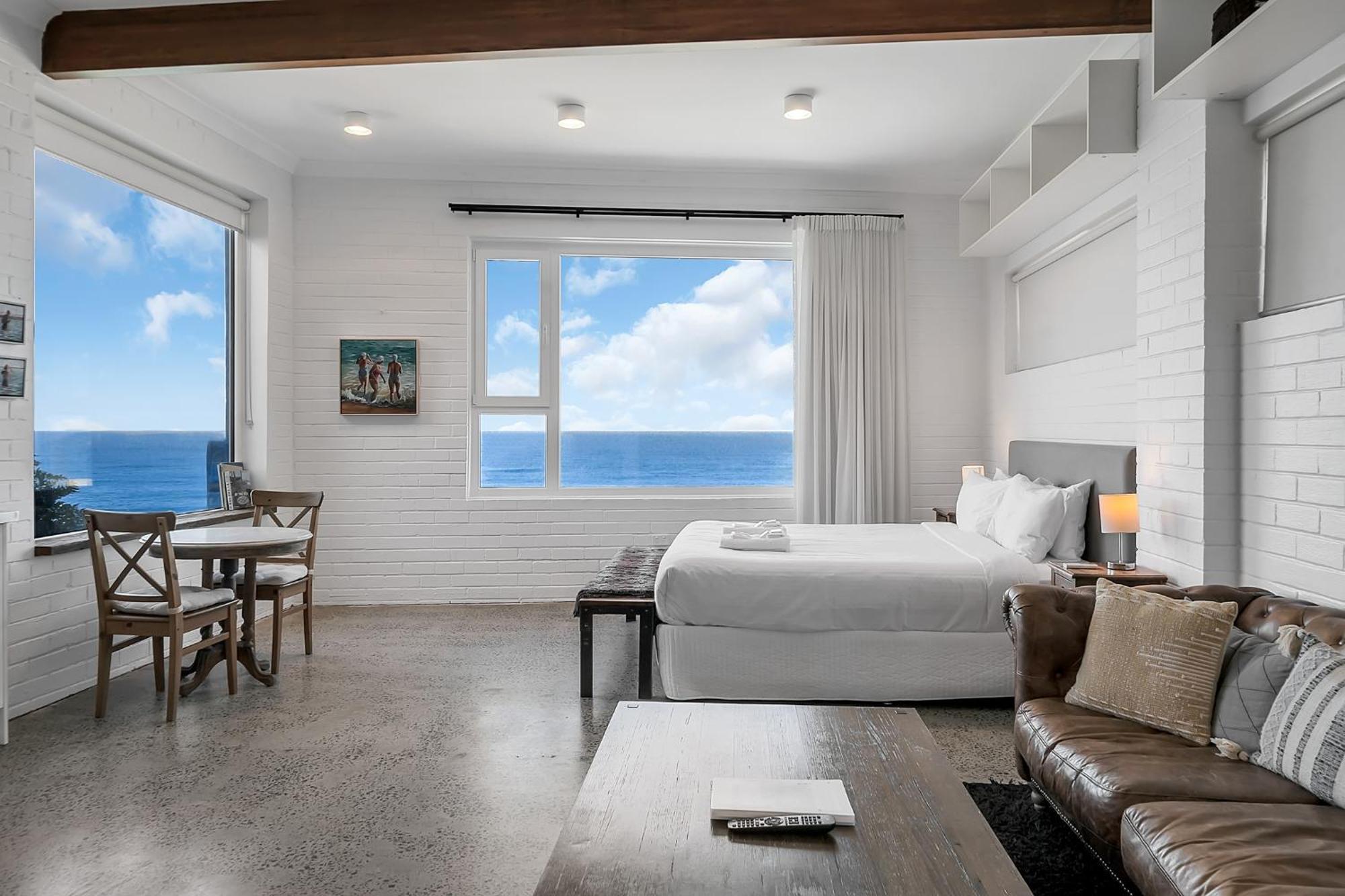 Upscale Cliffside Studio With Ocean Views North Bondi Sydney Exteriér fotografie